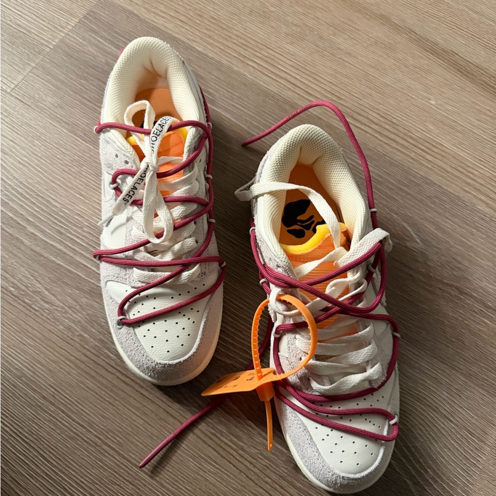 Off White Nike Dunks